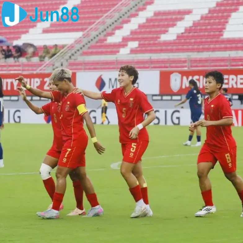 ĐT nữ Myanmar gây ấn tượng mạnh ở giải năm nay (Ảnh: MFF)