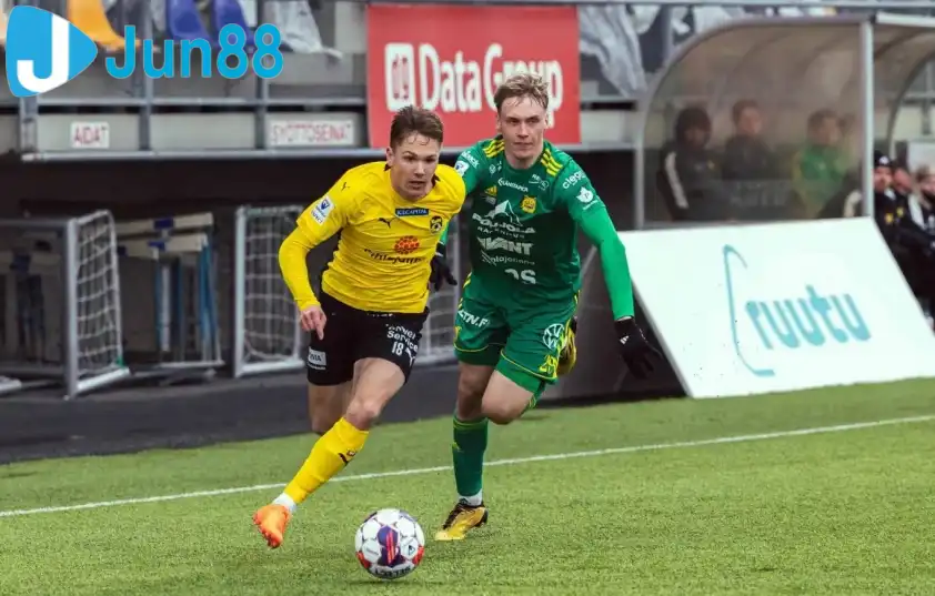 KuPS lấn át hoàn toàn Jaro trong các cuộc đối đầu trước đây