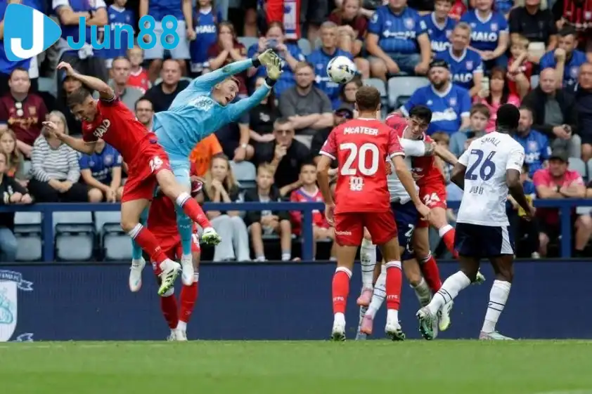 Thế trận sẽ rất căng thẳng