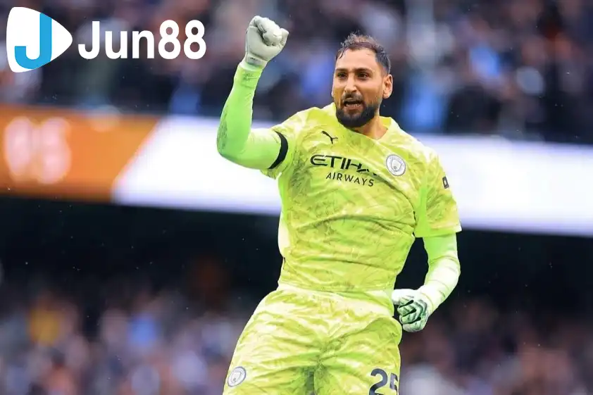 Donnarumma đã trận mở màn tốt trong màu áo Man City. Ảnh: Donnarumma