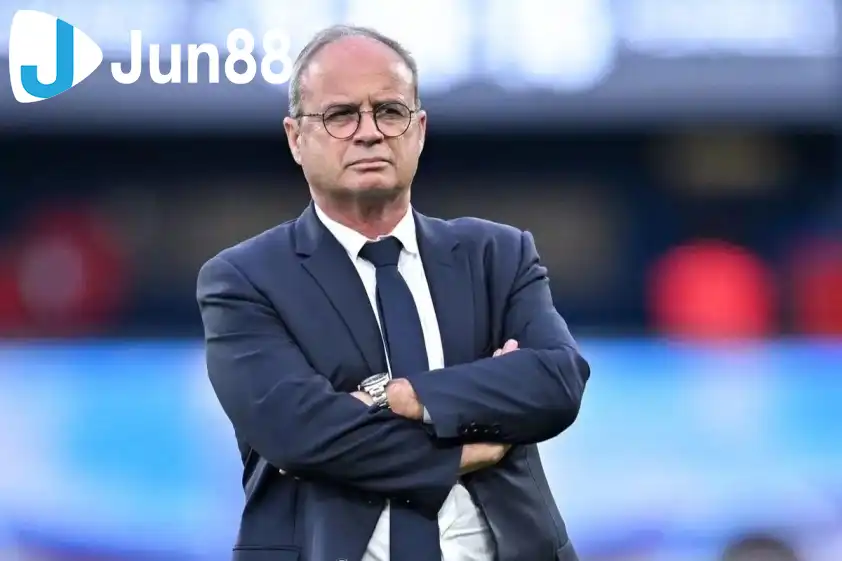 Giám đốc thể thao PSG đã bình luận về việc Donnarumma rời PSG. Ảnh: AFP