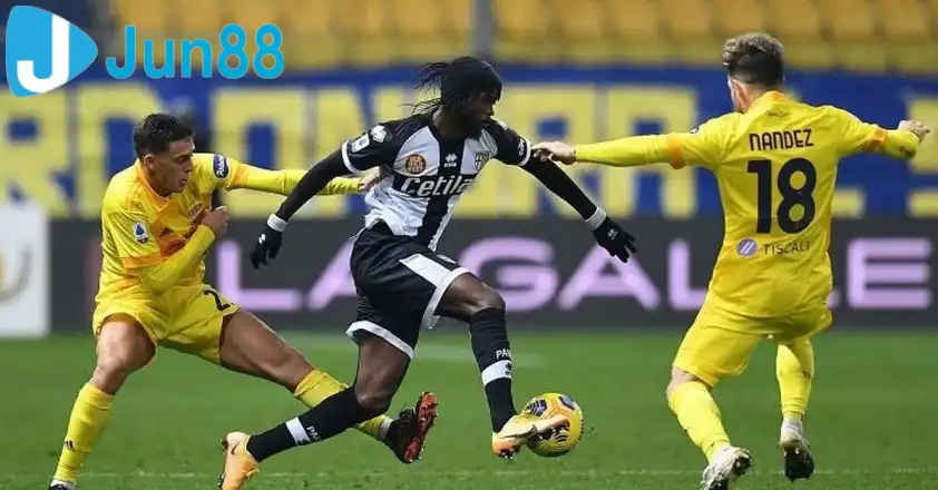 Thế trận sẽ khó đoán