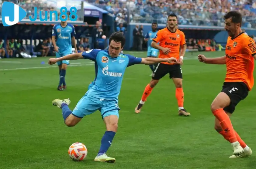 Baltika có tỷ lệ thắng 57,9%, cao gấp ba lần Pari NN Baltika có tỷ lệ thắng 57,9%, cao gấp ba lần Pari NN