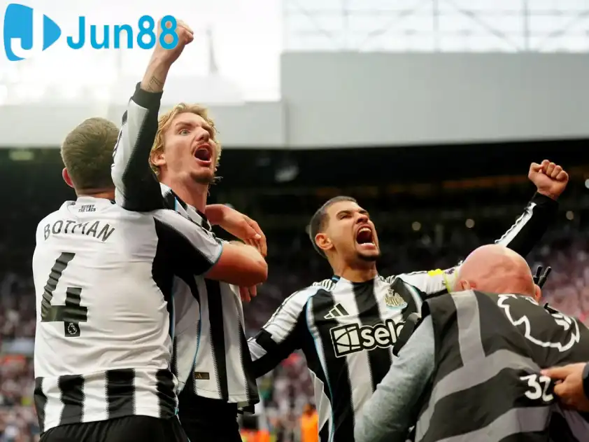 Newcastle và Benfica đều đang có những vấn đề khác nhau ở giải quốc nội (Ảnh: ESPN)