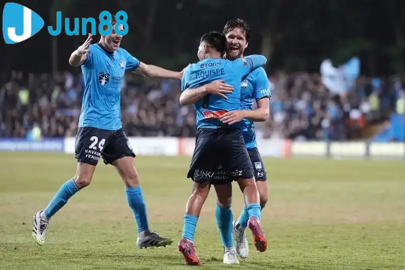 Sydney FC được đánh giá cao hơn ở trận đấu này. Sydney FC được đánh giá cao hơn ở trận đấu này.