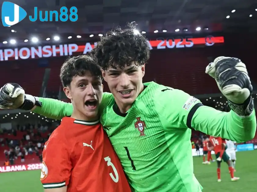 U17 New Caledonia vs U17 Bồ Đào Nha: Chênh lệch đẳng cấp quá lớn (Ảnh: ESPN) U17 New Caledonia vs U17 Bồ Đào Nha: Chênh lệch đẳng cấp quá lớn (Ảnh: ESPN)