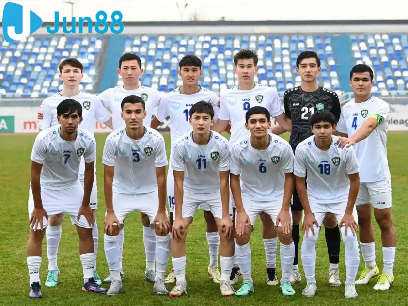 U17 Uzbekistan có 3 điểm sau 2 lượt trận nên có vị trí thứ 2 bảng J (Ảnh: ESPN)